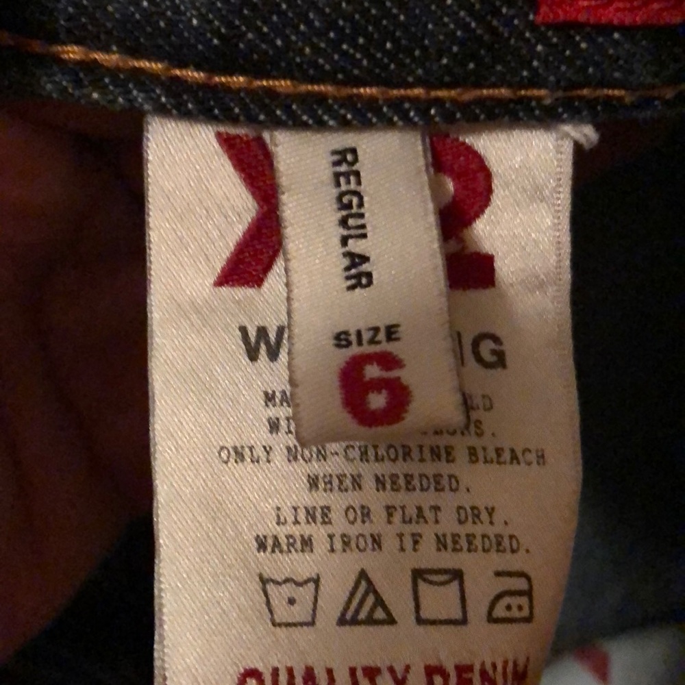 Express Jeans - Picture 4 of 6